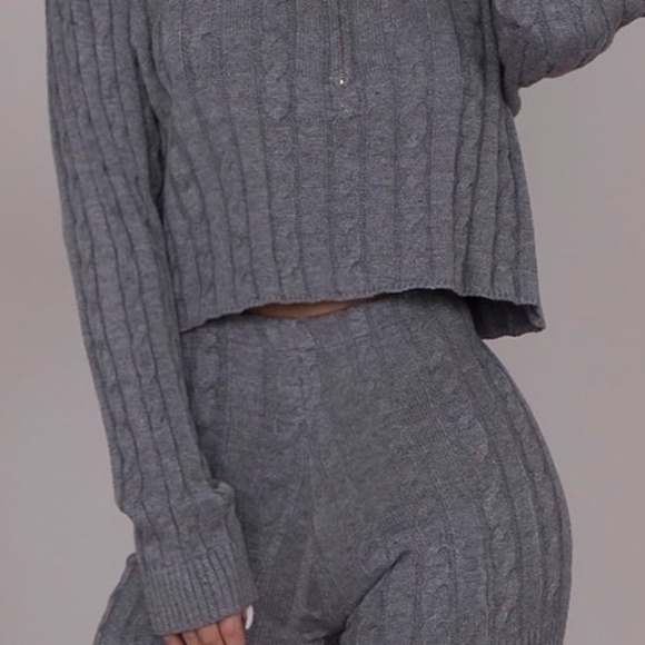 🆕️Cable Knit Shorts Set - Picture 5 of 5